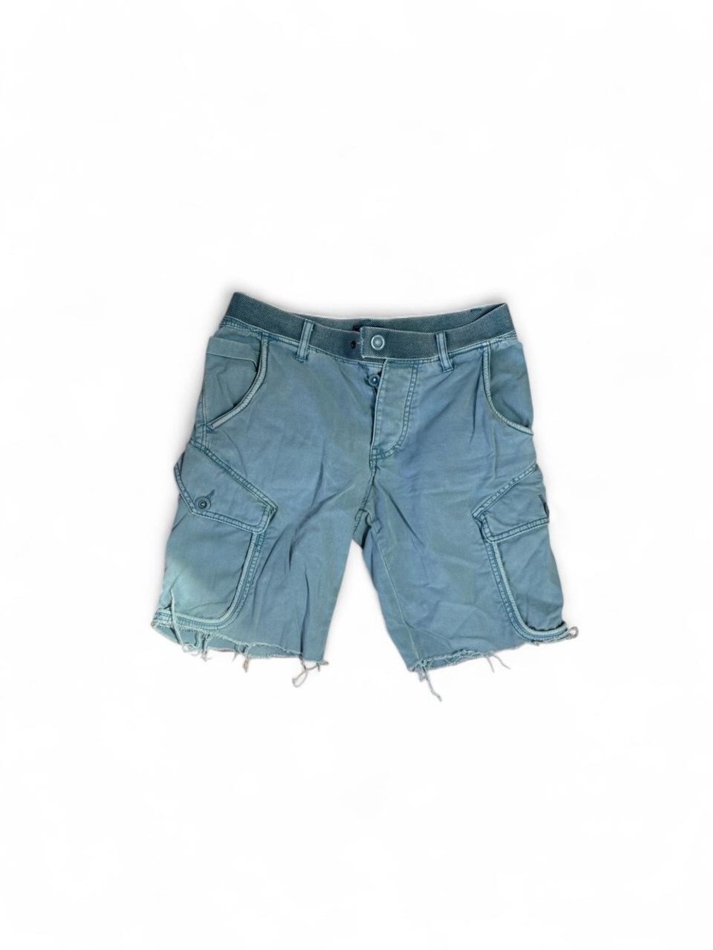 Casual Men's Light Blue Cargo Shorts with Utility Pockets